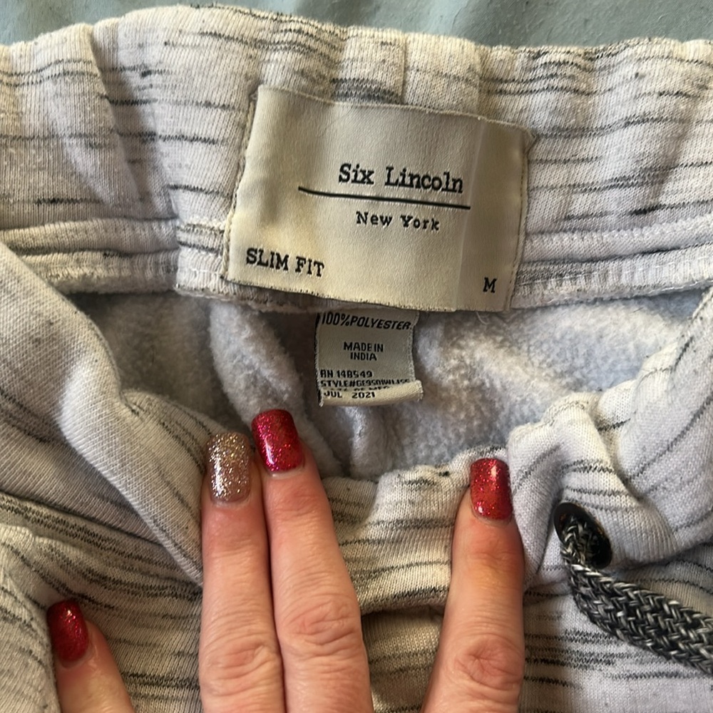 Sweat pants - Picture 2 of 3